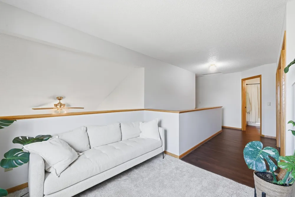 7019 49th Street Oakdale, MN 55128