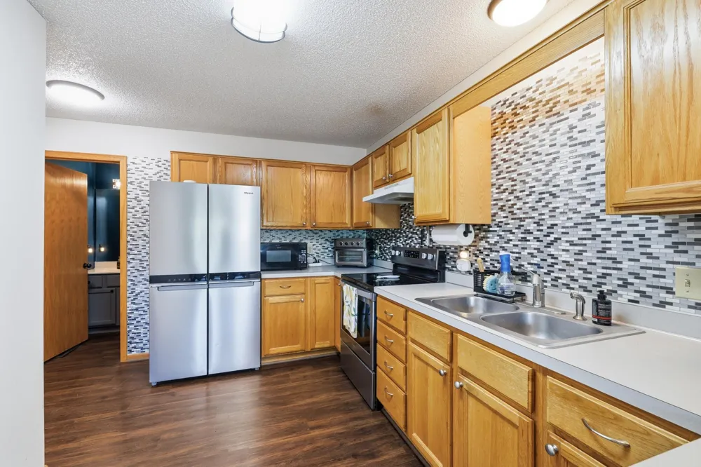 7019 49th Street Oakdale, MN 55128