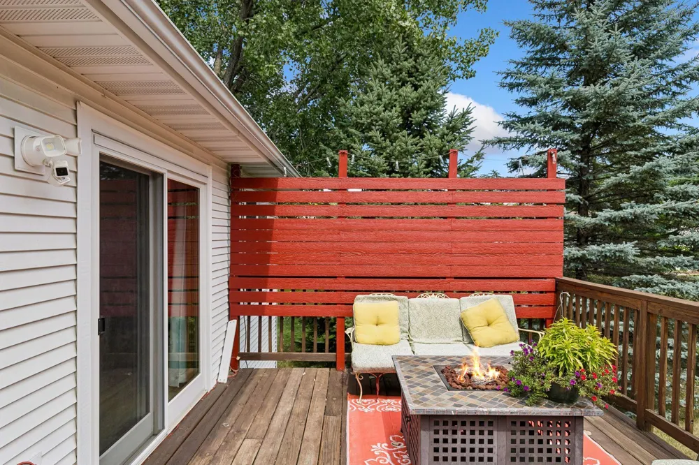 29527 295th Lane Lindstrom, MN 55045