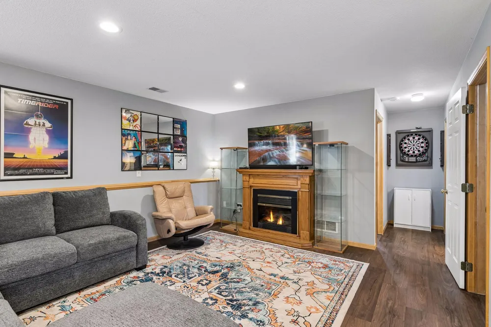 29527 295th Lane Lindstrom, MN 55045