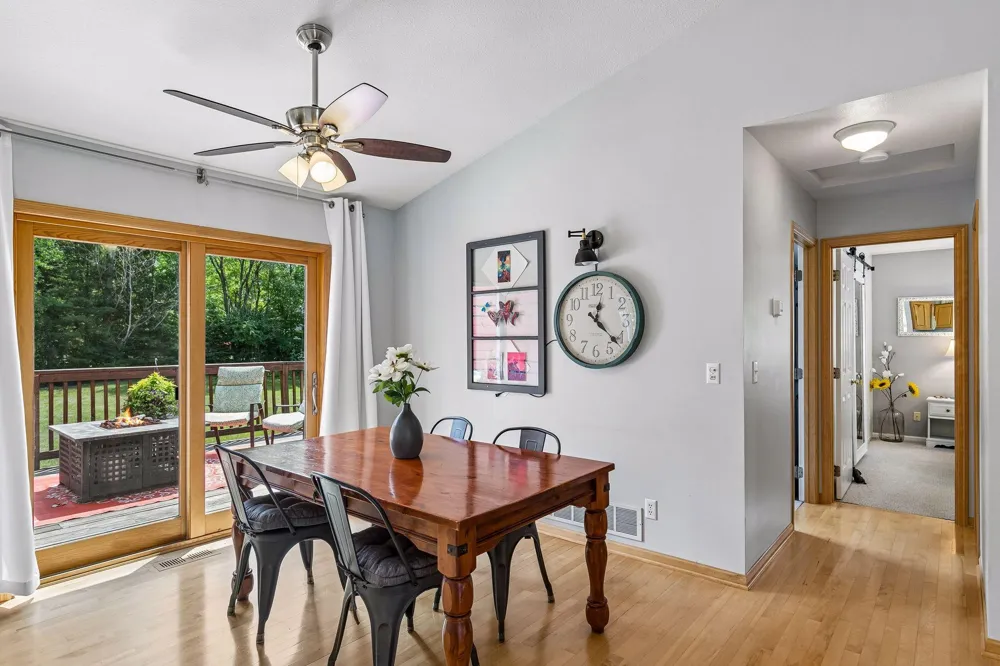 29527 295th Lane Lindstrom, MN 55045