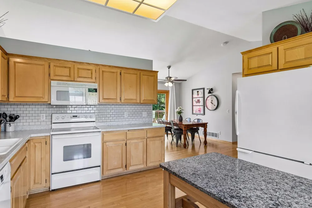 29527 295th Lane Lindstrom, MN 55045