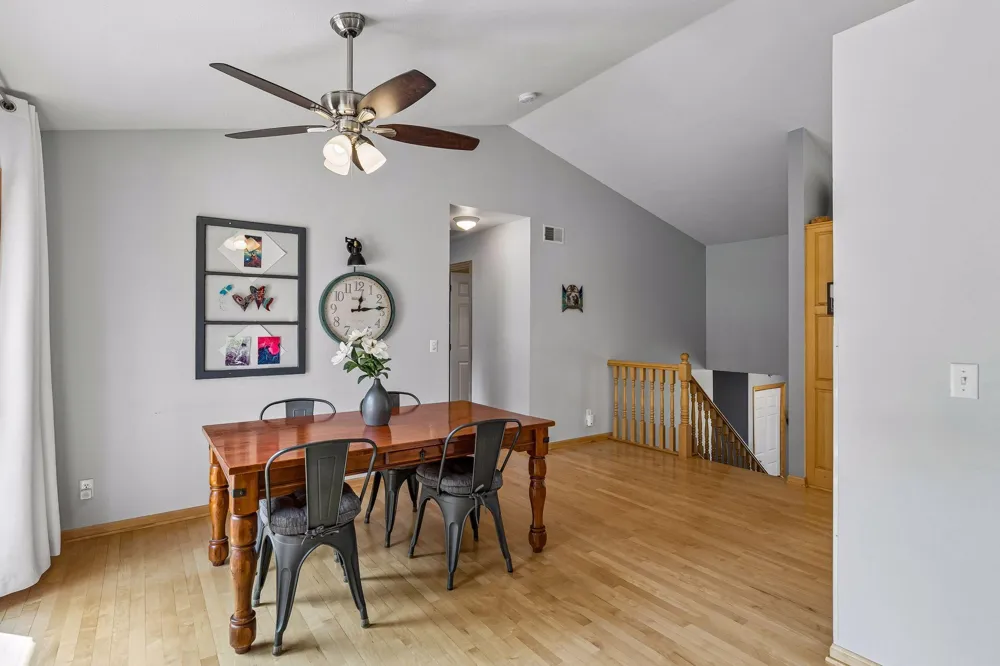 29527 295th Lane Lindstrom, MN 55045