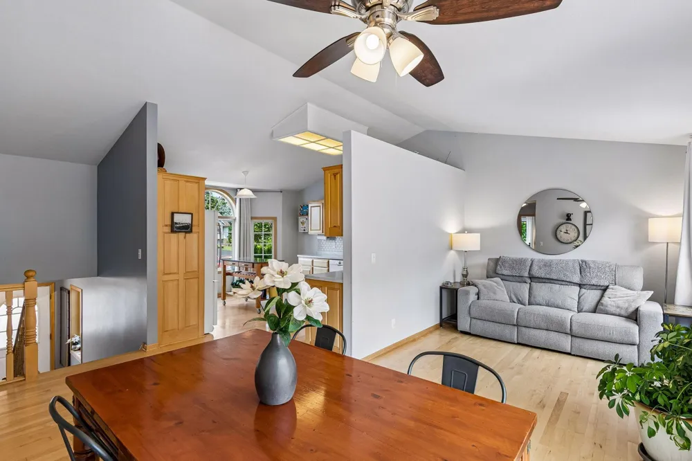 29527 295th Lane Lindstrom, MN 55045