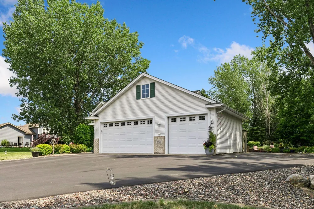 29527 295th Lane Lindstrom, MN 55045