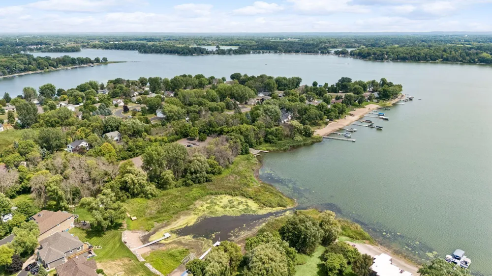 29527 295th Lane Lindstrom, MN 55045