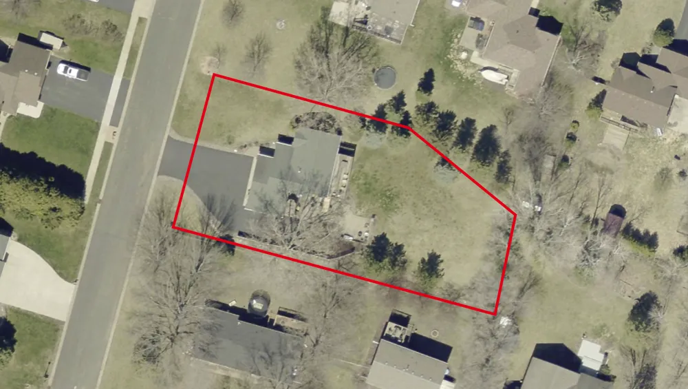 29527 295th Lane Lindstrom, MN 55045