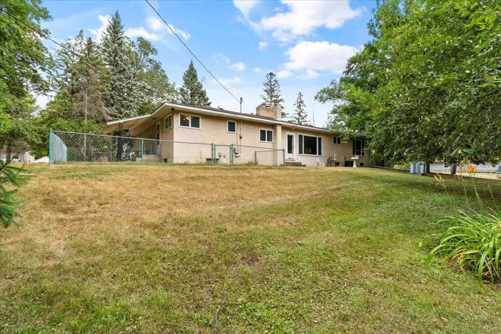 824 Willow Street Brainerd, MN 56401