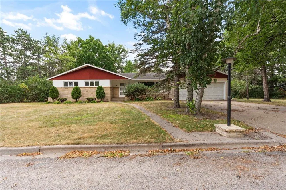 824 Willow Street Brainerd, MN 56401