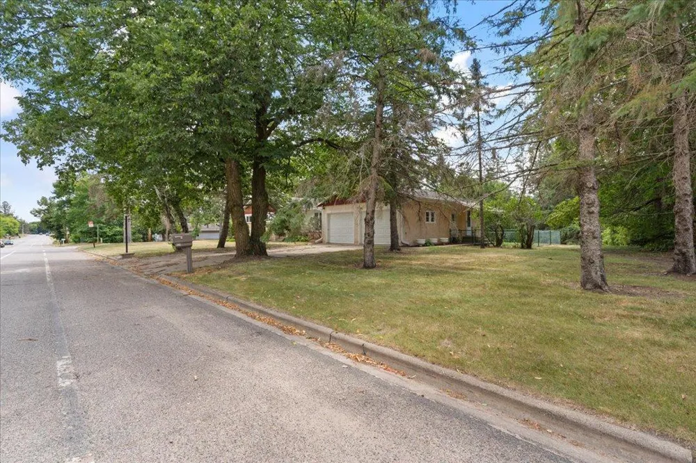 824 Willow Street Brainerd, MN 56401