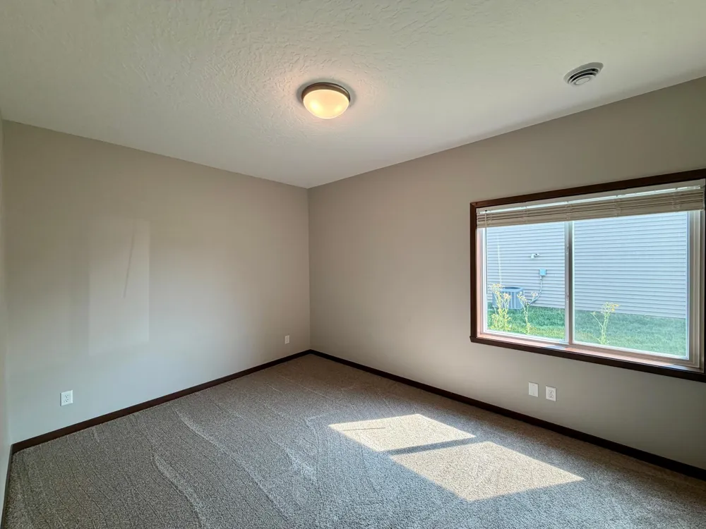 1506 6 AVENUE NE Dilworth, MN 56529