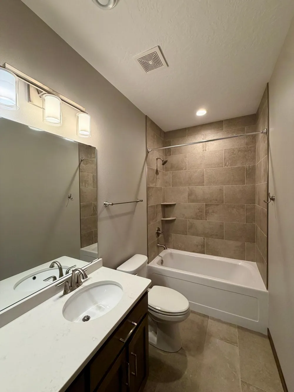 1506 6 AVENUE NE Dilworth, MN 56529