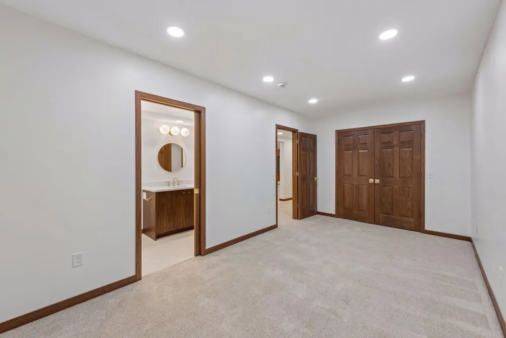 5080 Jamaca Avenue Lake Elmo, MN 55042