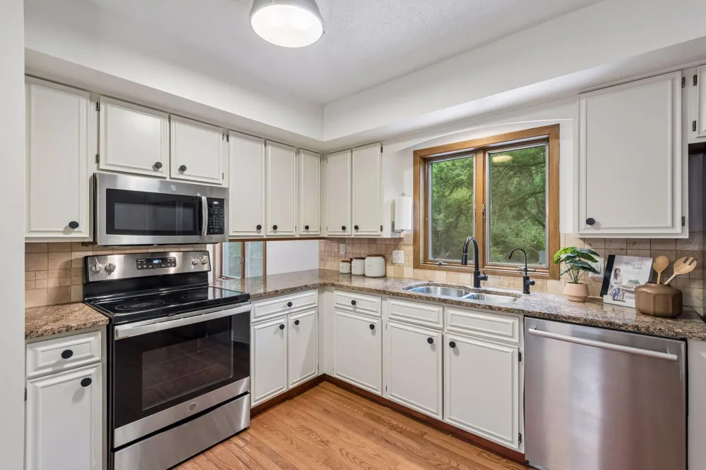 5080 Jamaca Avenue Lake Elmo, MN 55042