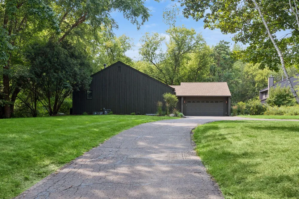 5080 Jamaca Avenue Lake Elmo, MN 55042