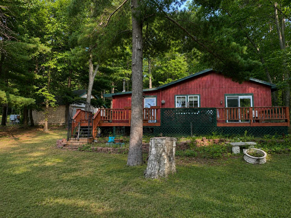 3728 Indian Hills Road NW Hackensack, MN 56452