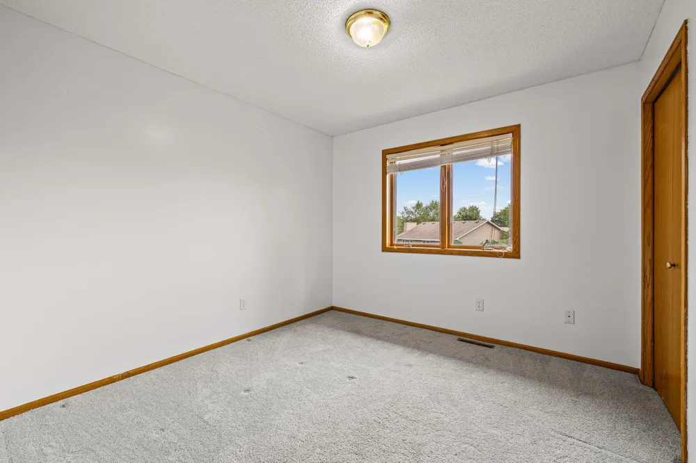 14421 Tungsten Way NW Anoka, MN 55303
