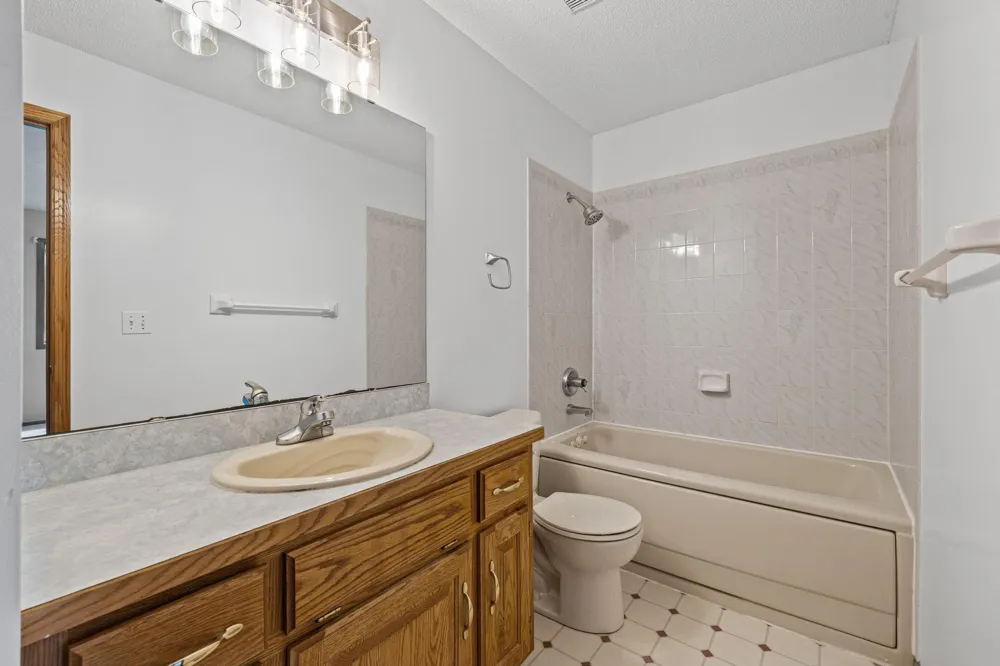 14421 Tungsten Way NW Anoka, MN 55303