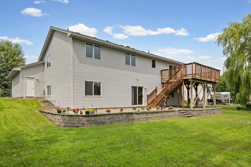 14421 Tungsten Way NW Anoka, MN 55303