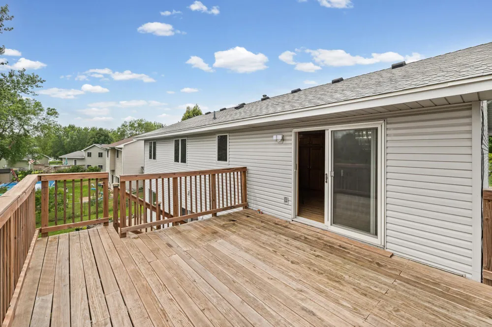 14421 Tungsten Way NW Anoka, MN 55303