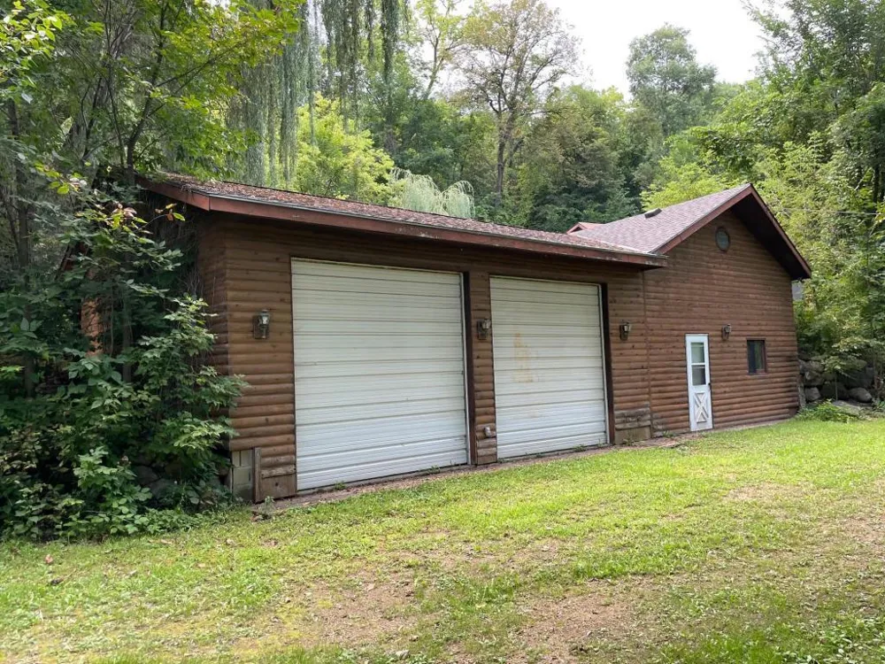1200 Main Street W Carver, MN 55315