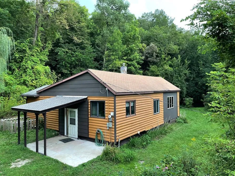 1200 Main Street W Carver, MN 55315
