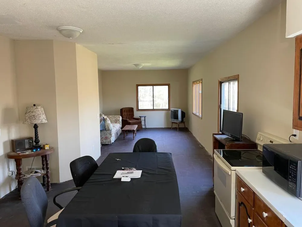 1200 Main Street W Carver, MN 55315