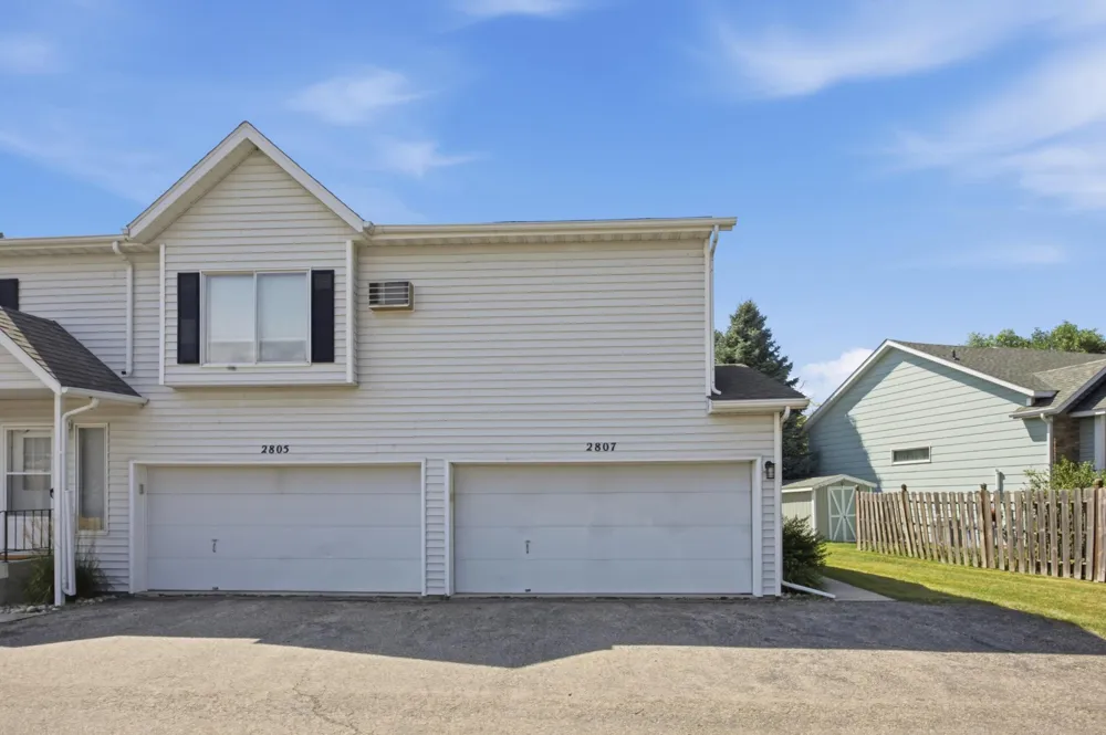2807 32nd Street S Moorhead, MN 56560