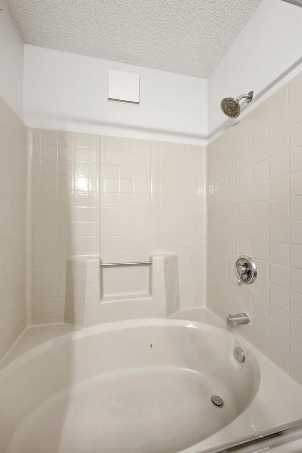 2807 32nd Street S Moorhead, MN 56560