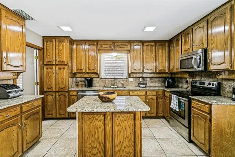 4801 Gaylewood Court