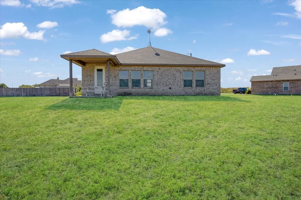 314 Delatorre Street Trenton, TX 75490