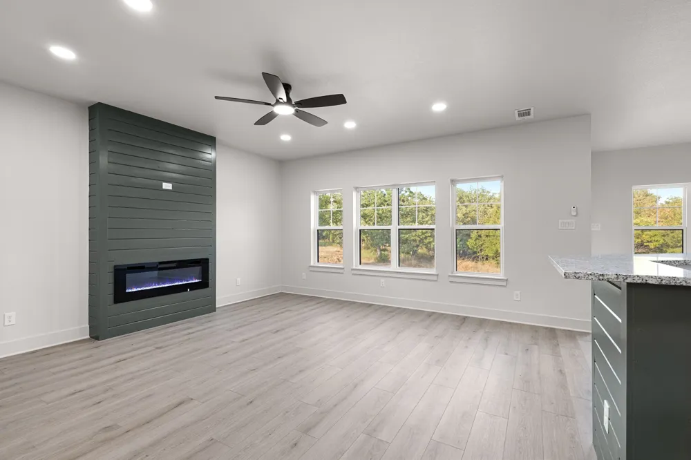 121 Jim Walter Drive Runaway Bay, TX 76426