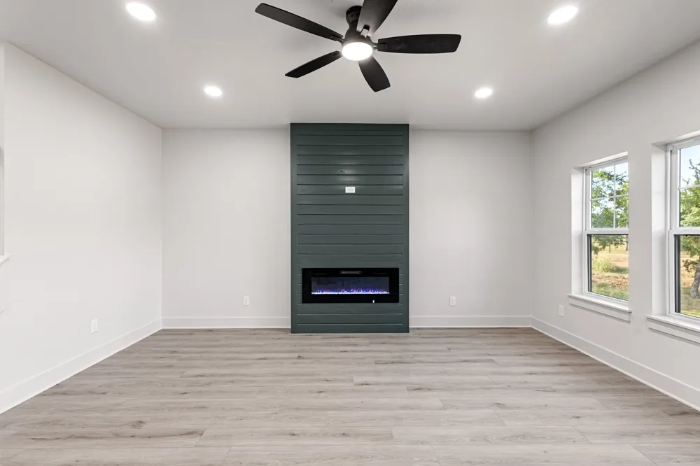 121 Jim Walter Drive Runaway Bay, TX 76426