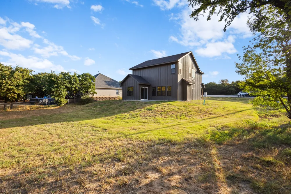 121 Jim Walter Drive Runaway Bay, TX 76426