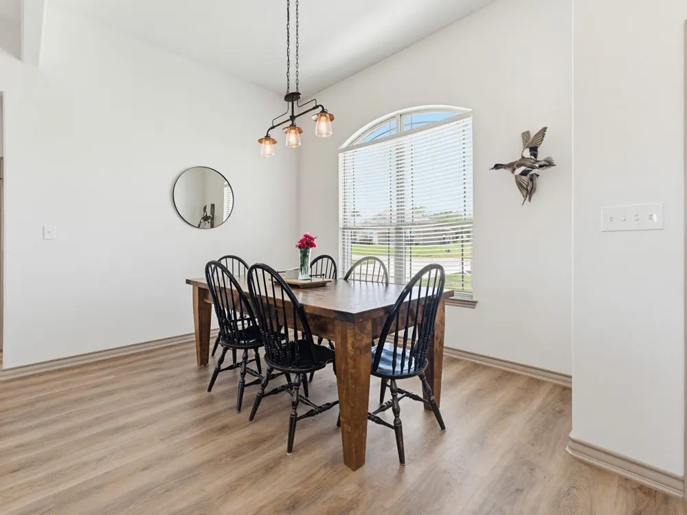 121 Walnut Street Paradise, TX 76073