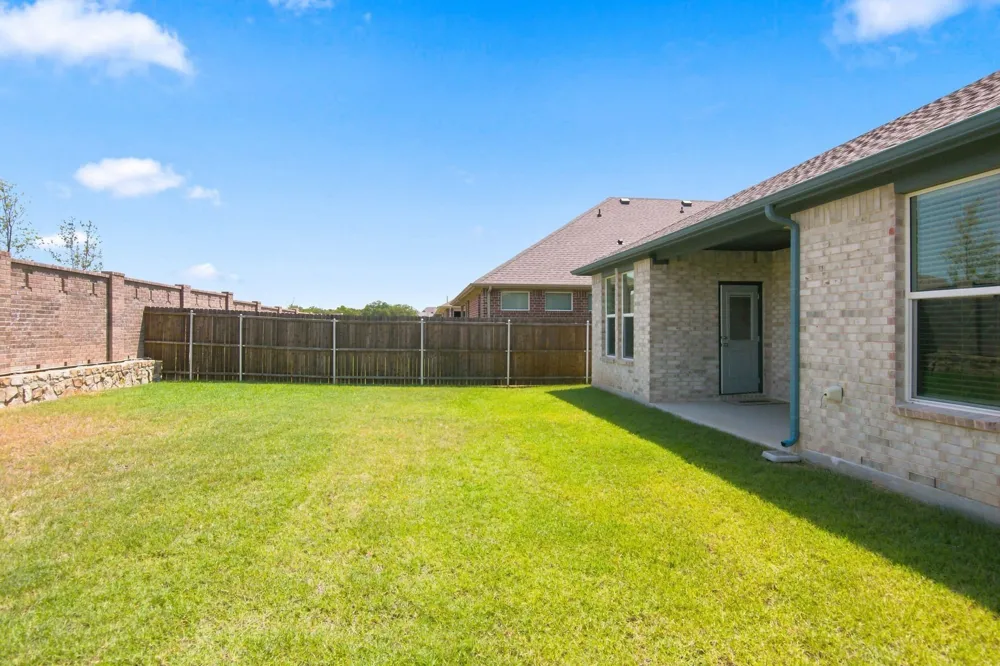 1704 Buzzard Road Denton, TX 76205