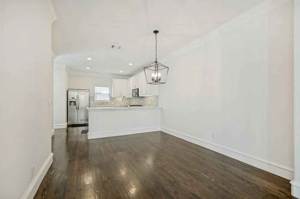 3439 Mcfarlin Boulevard #2 University Park, TX 75205