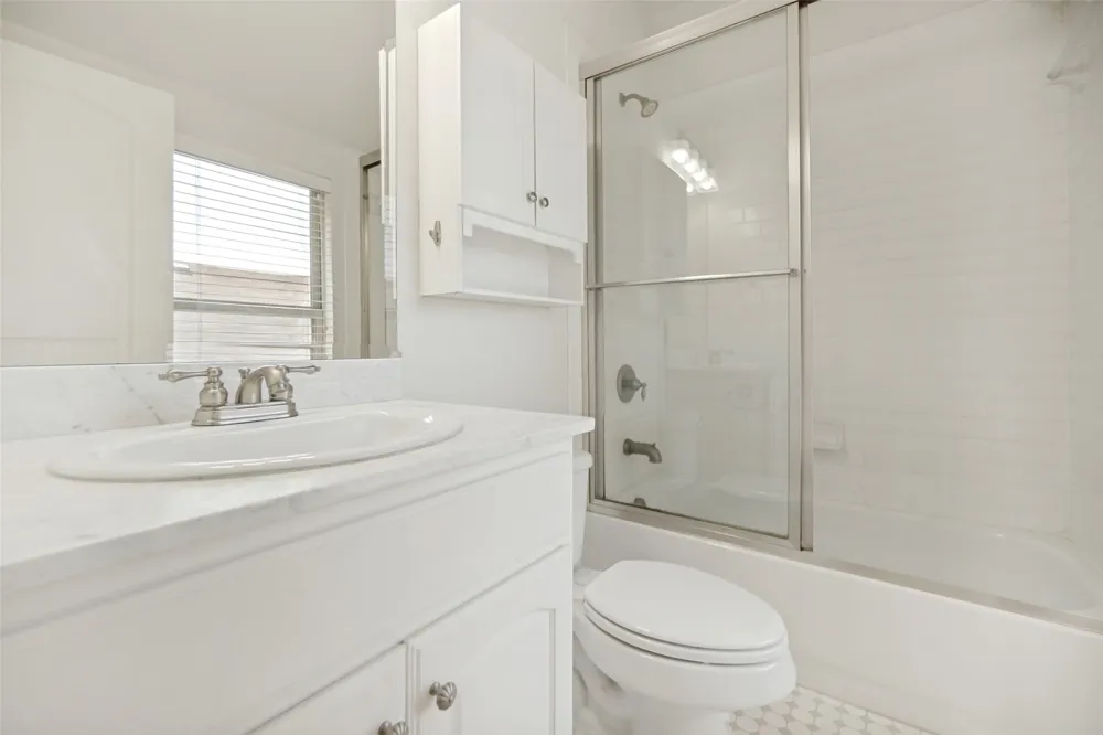 3439 Mcfarlin Boulevard #2 University Park, TX 75205