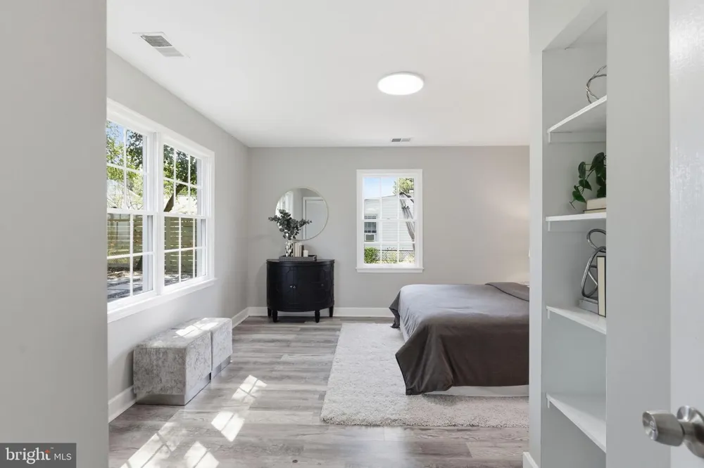 3227 WAYNE ROAD Falls Church, VA 22042