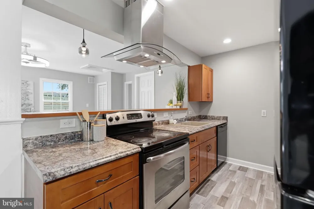 3227 WAYNE ROAD Falls Church, VA 22042