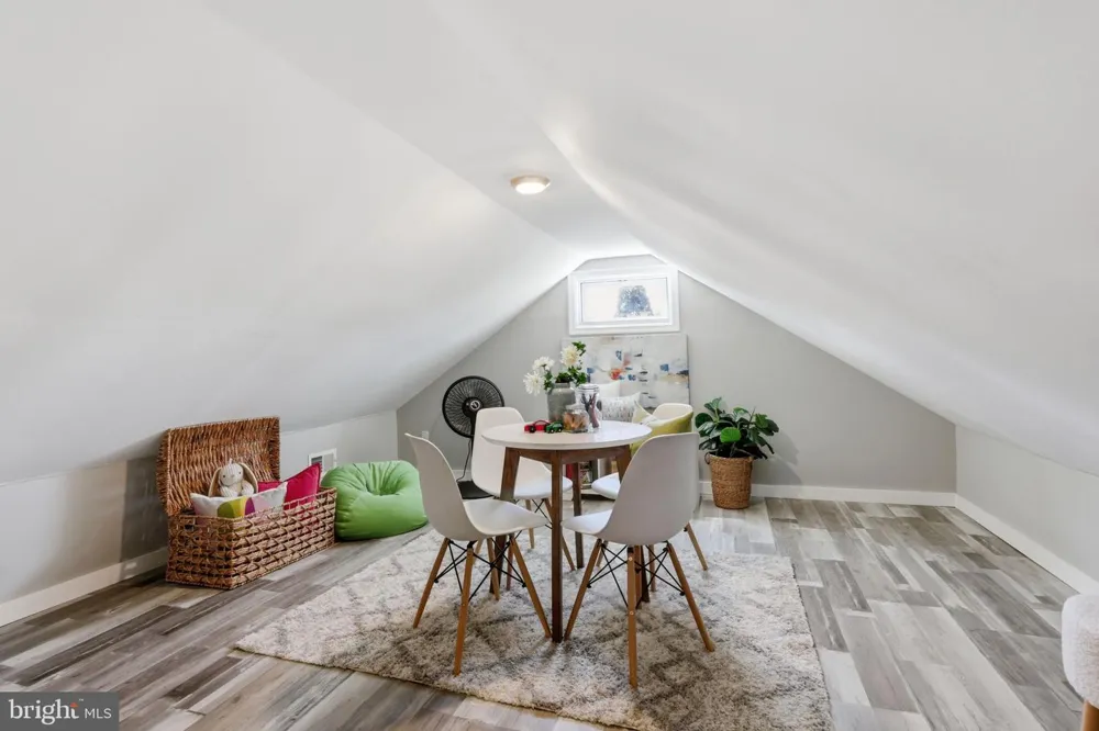 3227 WAYNE ROAD Falls Church, VA 22042