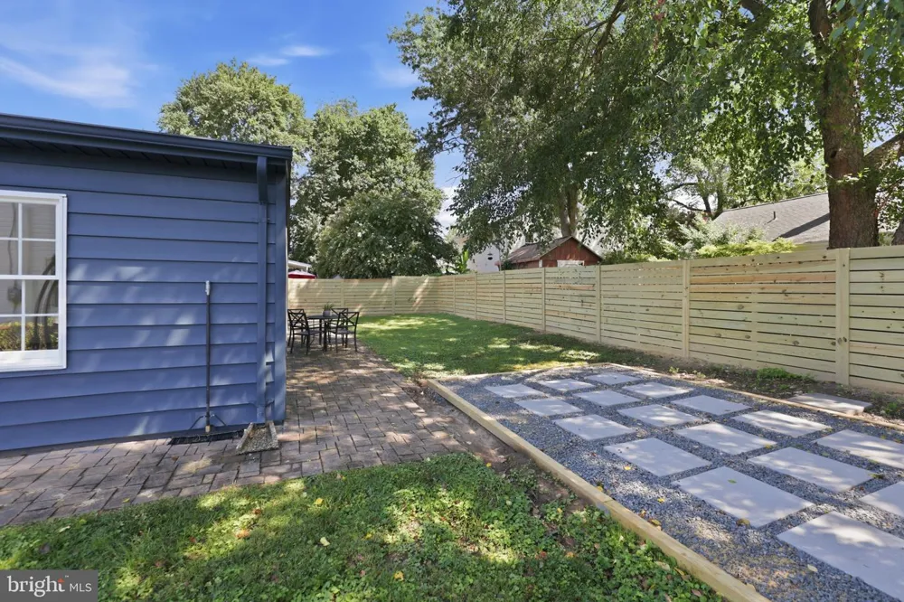 3227 WAYNE ROAD Falls Church, VA 22042