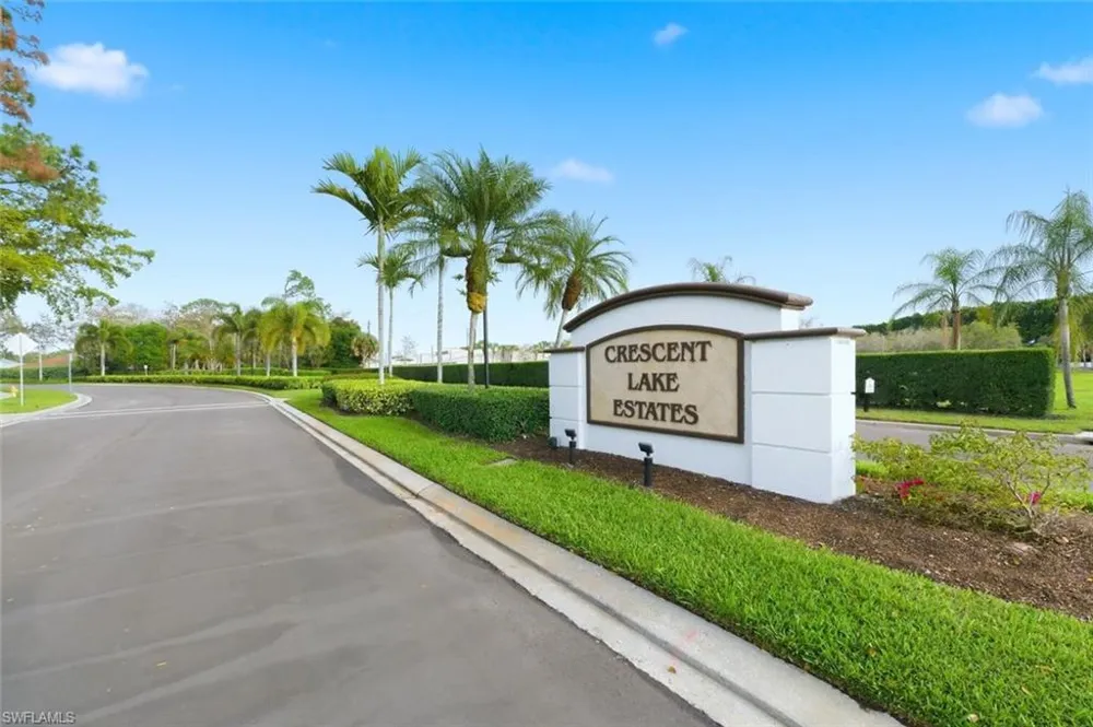 9570 Crescent Garden Drive #A102 Naples, FL 34109