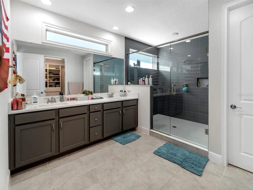 13759 LARKTON LANE Orlando, FL 32832