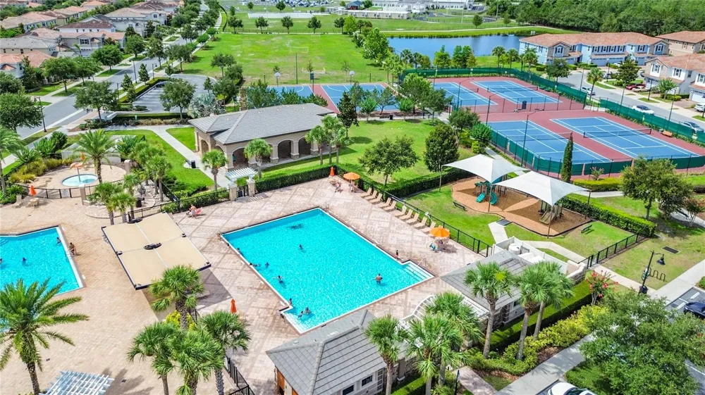 13759 LARKTON LANE Orlando, FL 32832