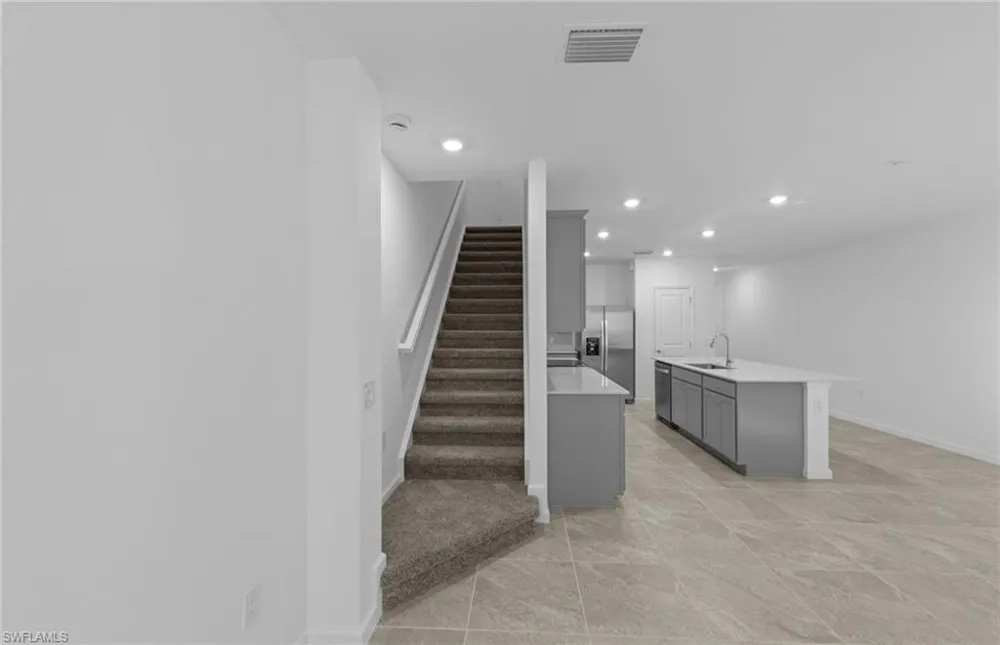 27828 Solis Grande Drive Bonita Springs, FL 34135
