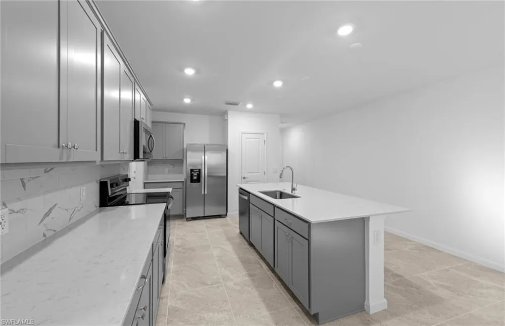 27828 Solis Grande Drive Bonita Springs, FL 34135