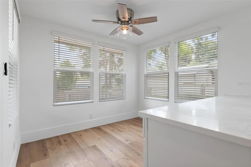 136 RING AVENUE Tarpon Springs, FL 34689