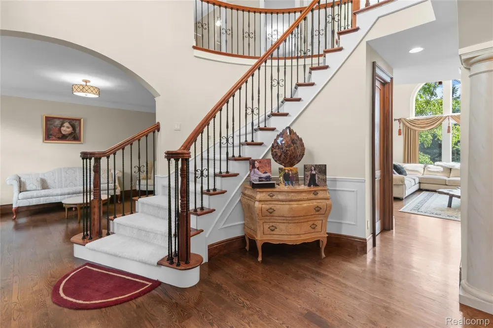 840 High View Court Oxford Charter Township, MI 48371