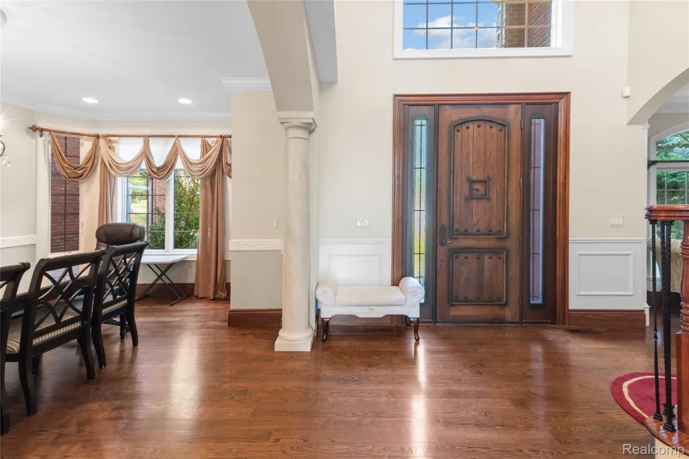 840 High View Court Oxford Charter Township, MI 48371